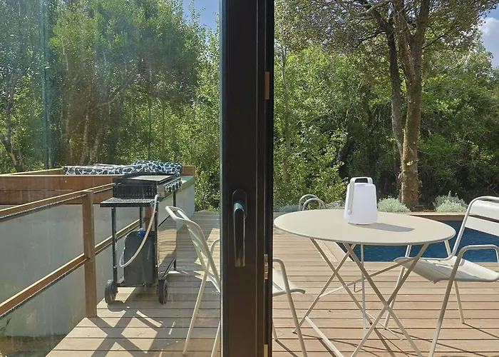 Arena Horská chata Porto-Vecchio (Corsica)